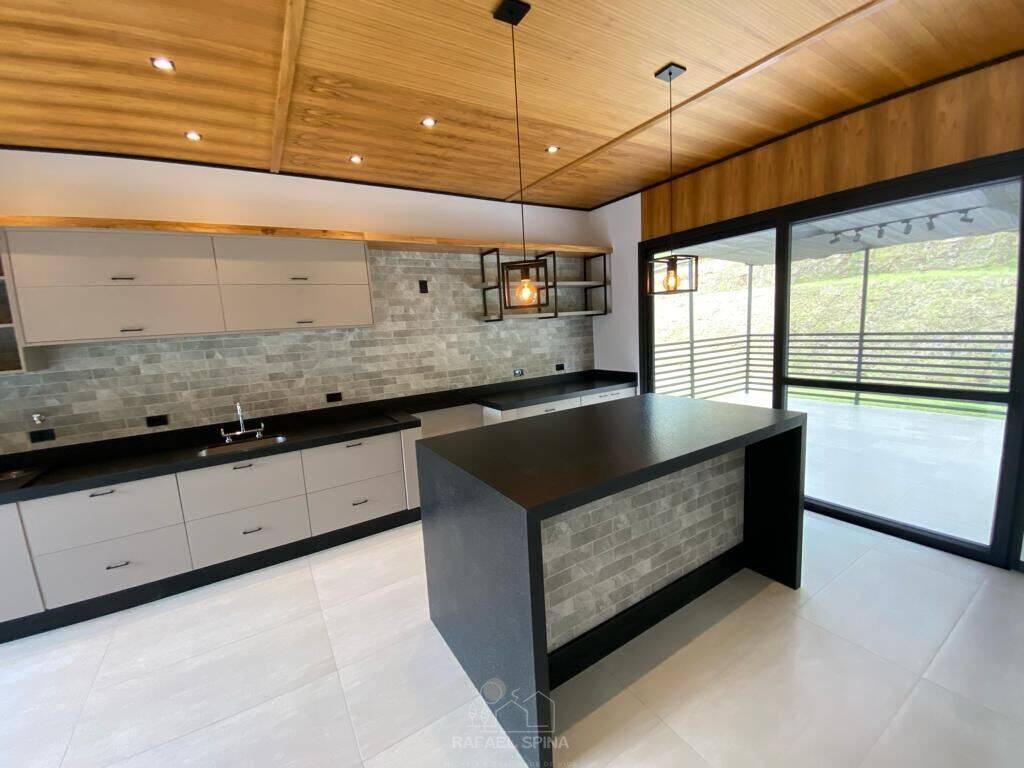 Casa, 4 quartos, 2668 m² - Foto 31