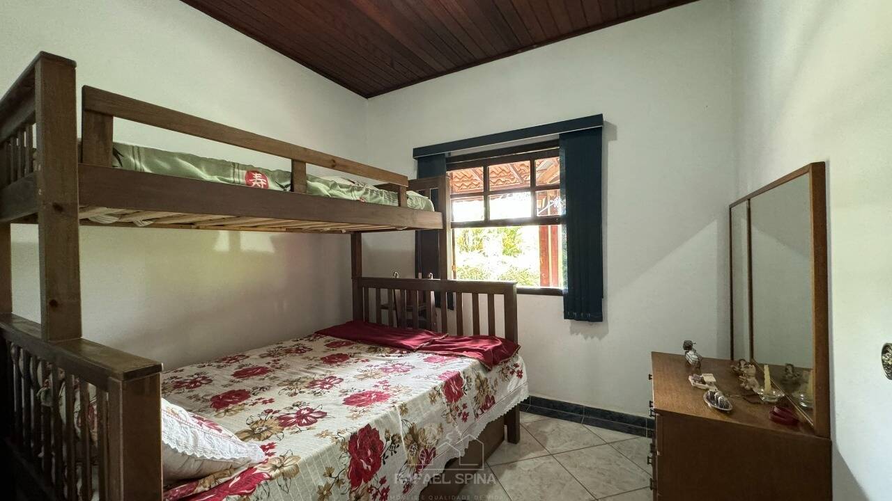 Sítio, 5 quartos, 4000 m² - Foto 18