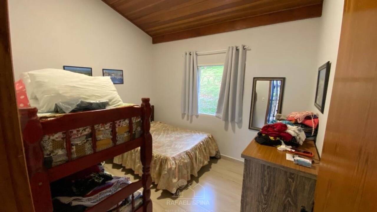 Sítio, 4 quartos, 2478 m² - Foto 14