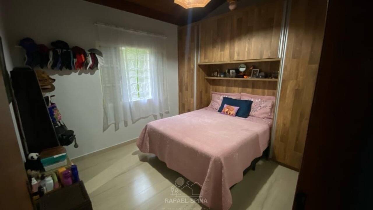 Sítio, 4 quartos, 2478 m² - Foto 19