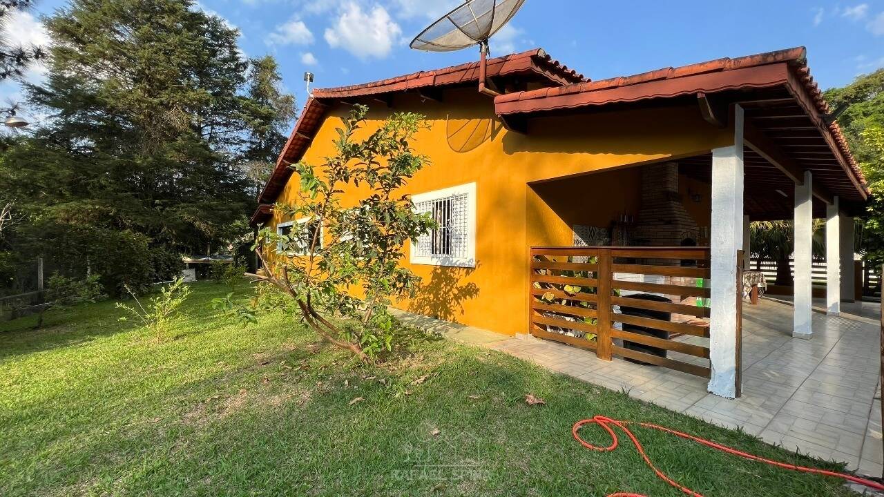 Sítio, 4 quartos, 1600 m² - Foto 4