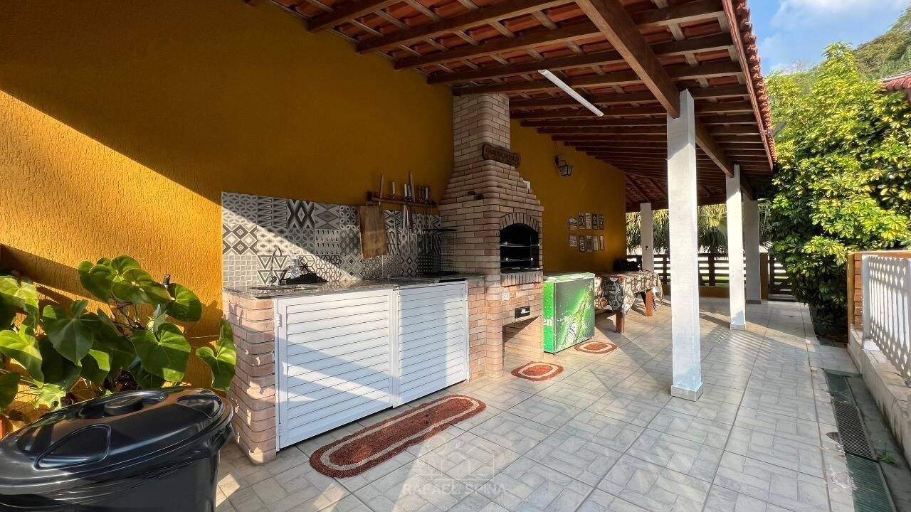 Sítio, 4 quartos, 1600 m² - Foto 5