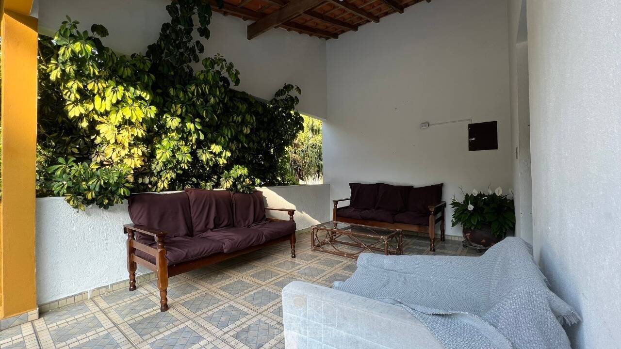 Sítio, 4 quartos, 1600 m² - Foto 7