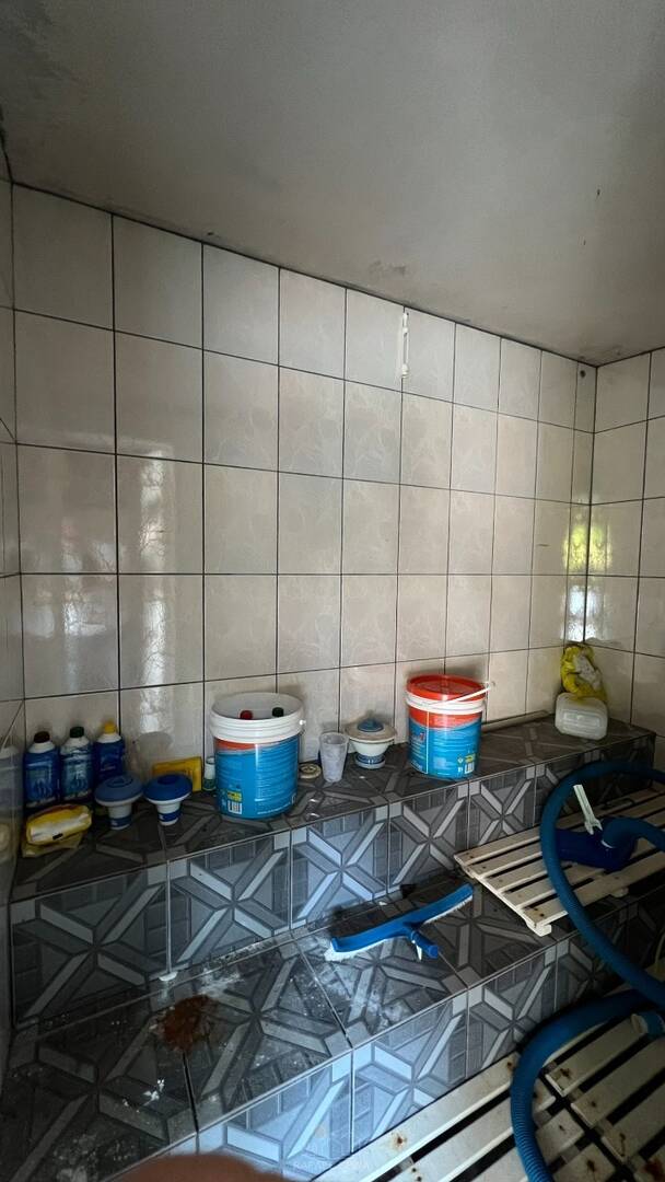 Sítio, 4 quartos, 1600 m² - Foto 8