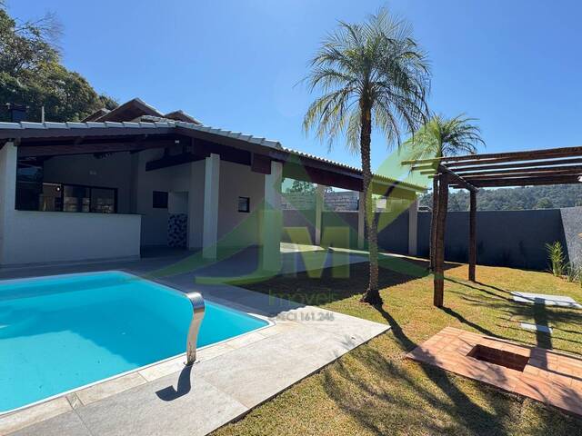 #2148 - Casa para Venda em Atibaia - SP
