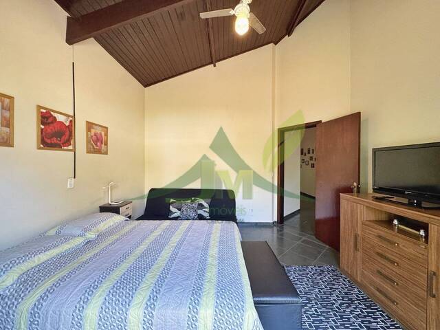 #2569 - Chácara em Condomínio para Venda em Piracaia - SP