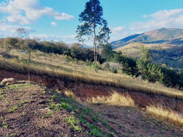 #TE00581 - Terreno para Venda em Atibaia - SP
