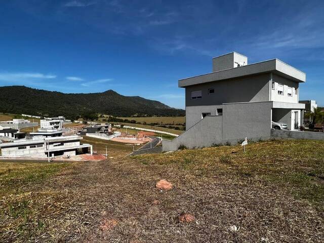 #TC00213 - Terreno em condomínio para Venda em Atibaia - SP