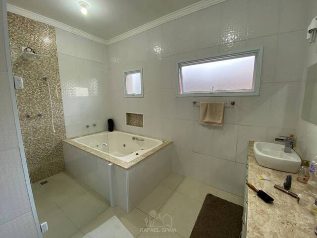 Casa em condomínio para Venda em Atibaia - 4