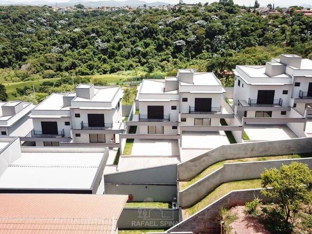 #2968 - Casa para Venda em Atibaia - SP