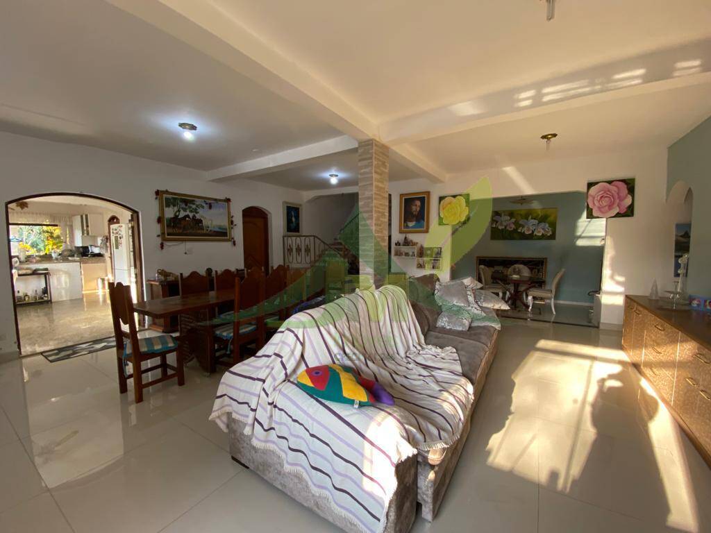 Sítio, 5 quartos, 4000 m² - Foto 9