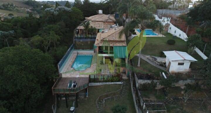 Sítio, 5 quartos, 1500 m² - Foto 1