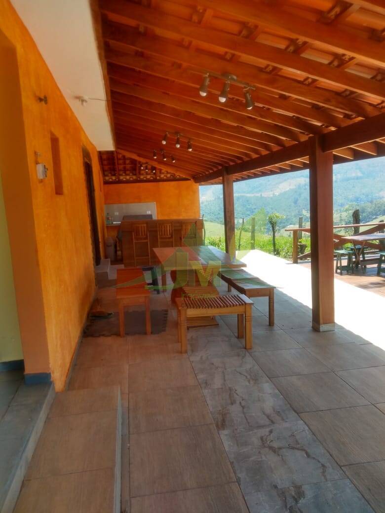 Sítio, 3 quartos, 2040 m² - Foto 4