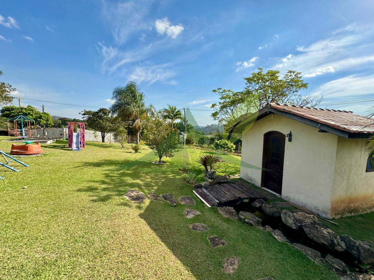 Sítio, 5 quartos, 5000 m² - Foto 11
