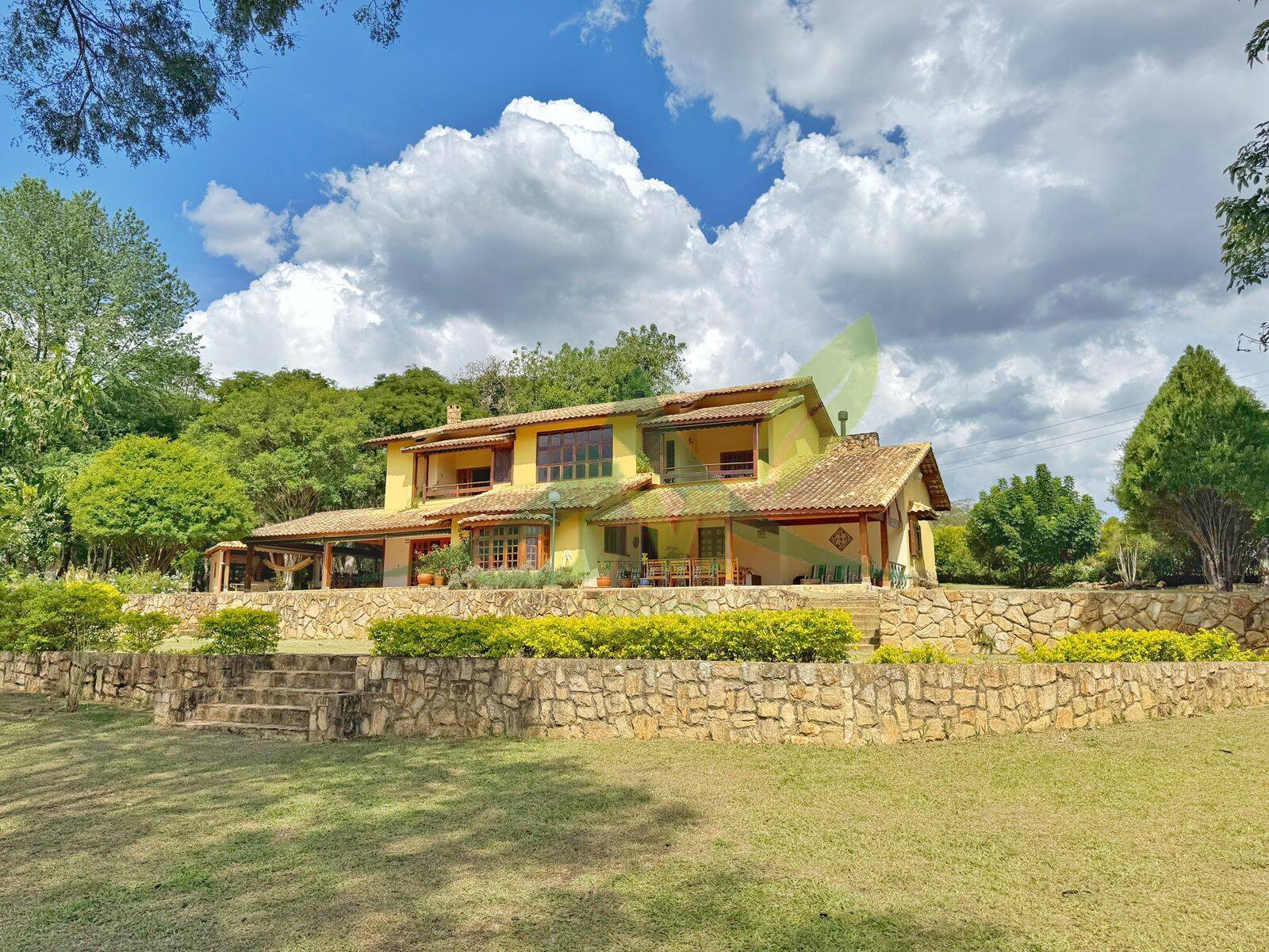Sítio, 8 quartos, 1 hectares - Foto 2