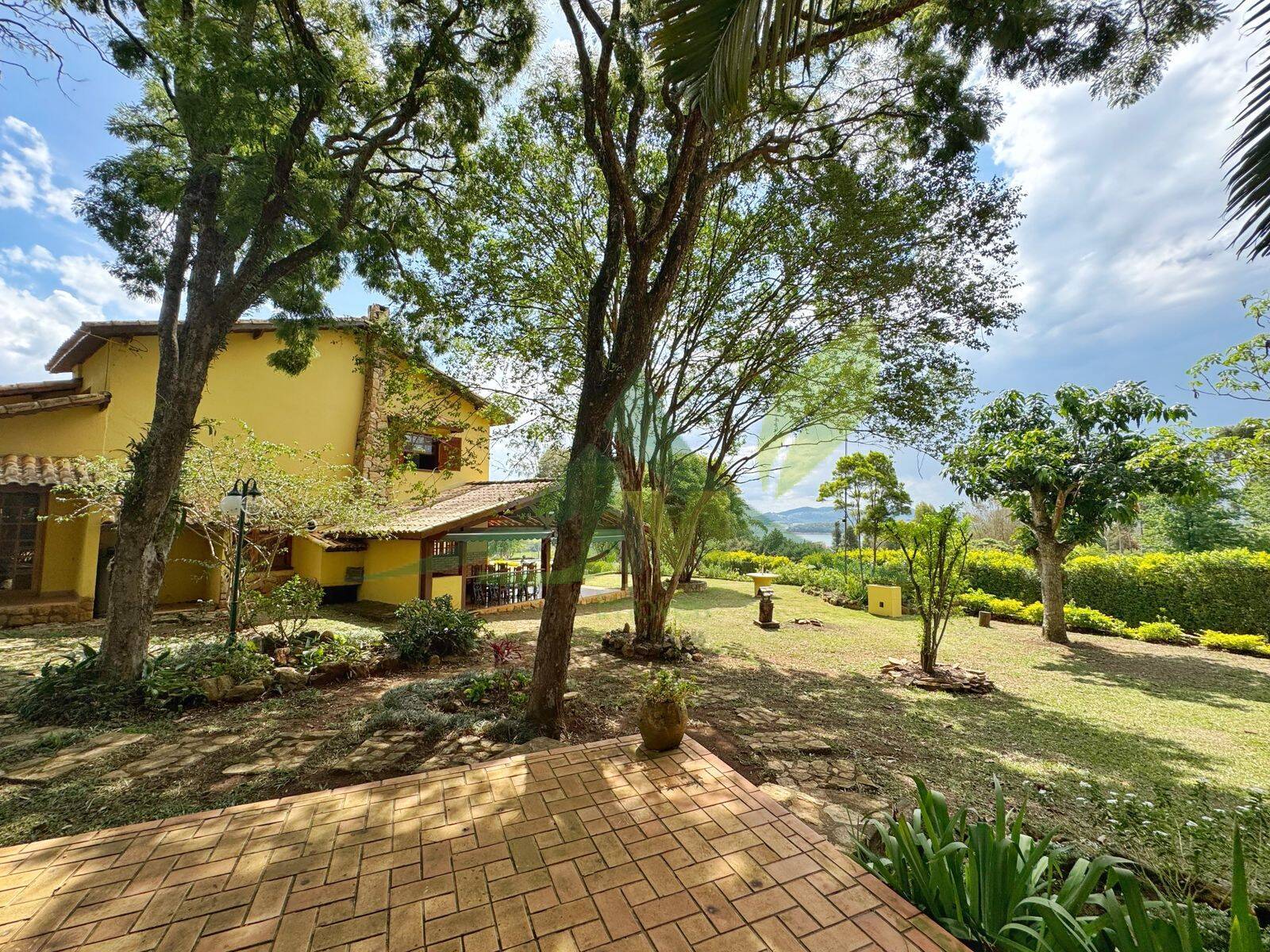 Sítio, 8 quartos, 1 hectares - Foto 35