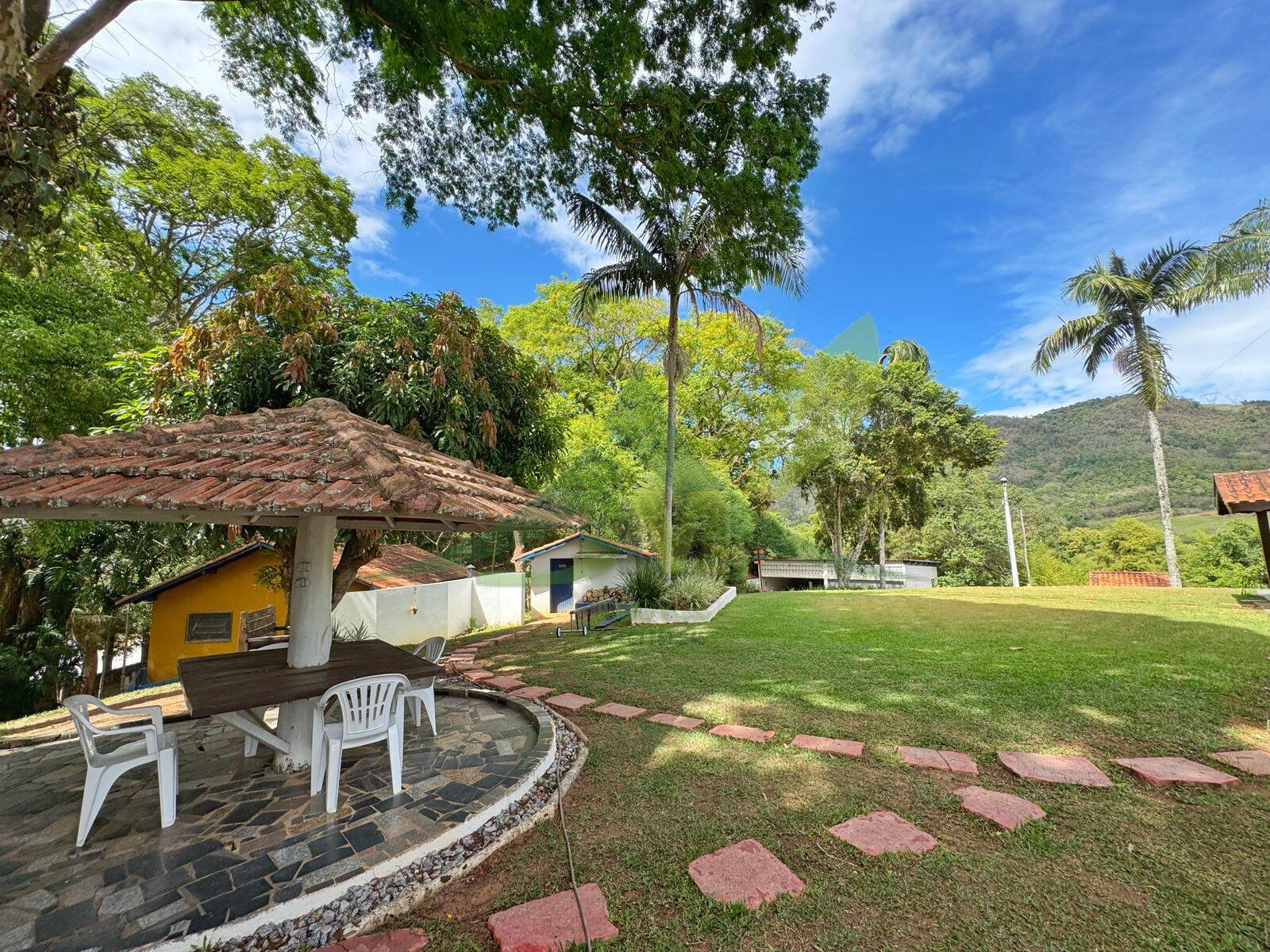 Sítio, 6 quartos, 3 hectares - Foto 10