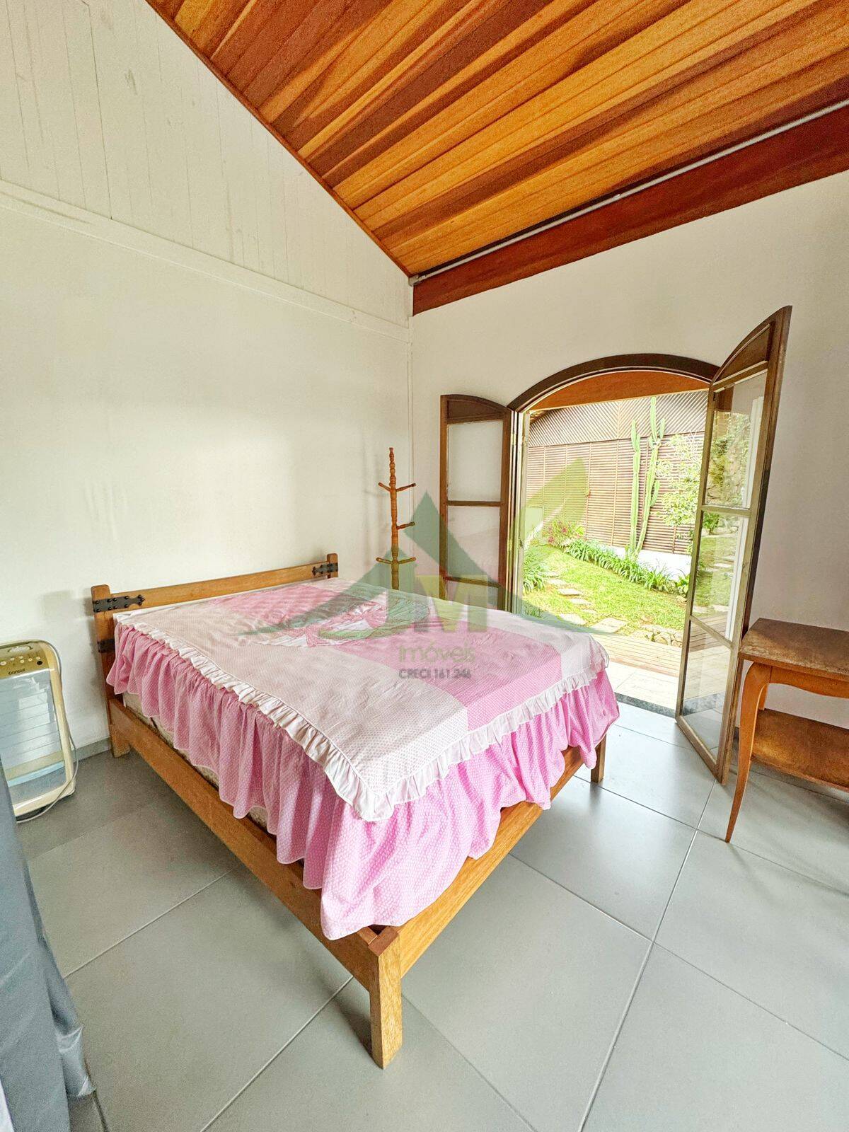 Sítio, 5 quartos, 2382 m² - Foto 15