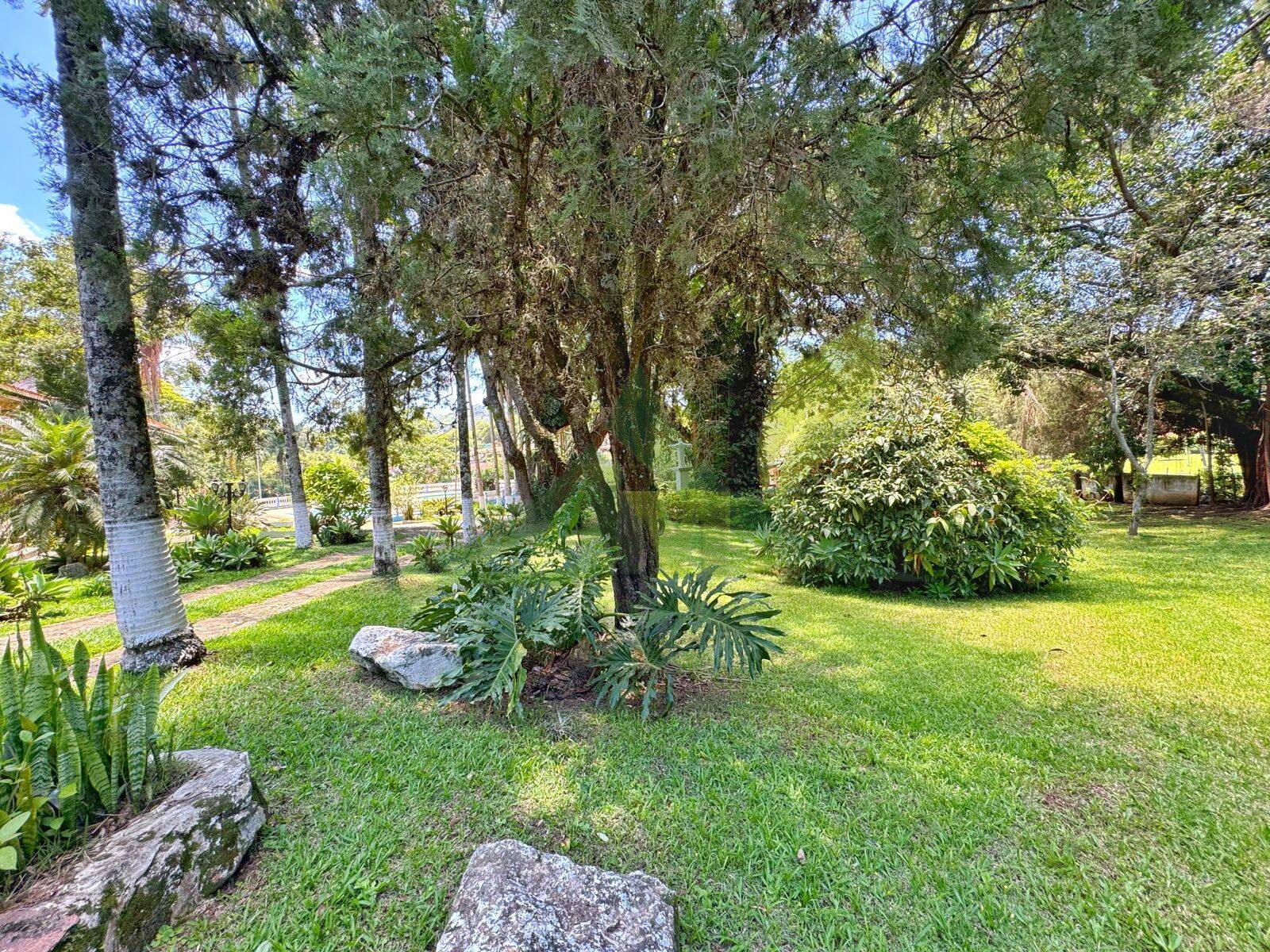 Sítio, 8 quartos, 5 hectares - Foto 23