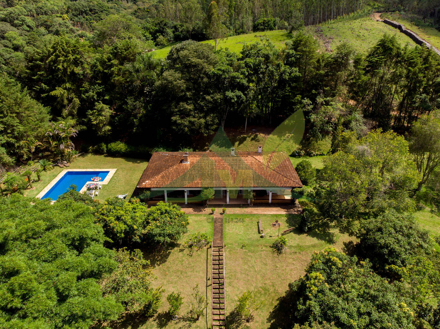 Sítio, 6 quartos, 1 hectares - Foto 4