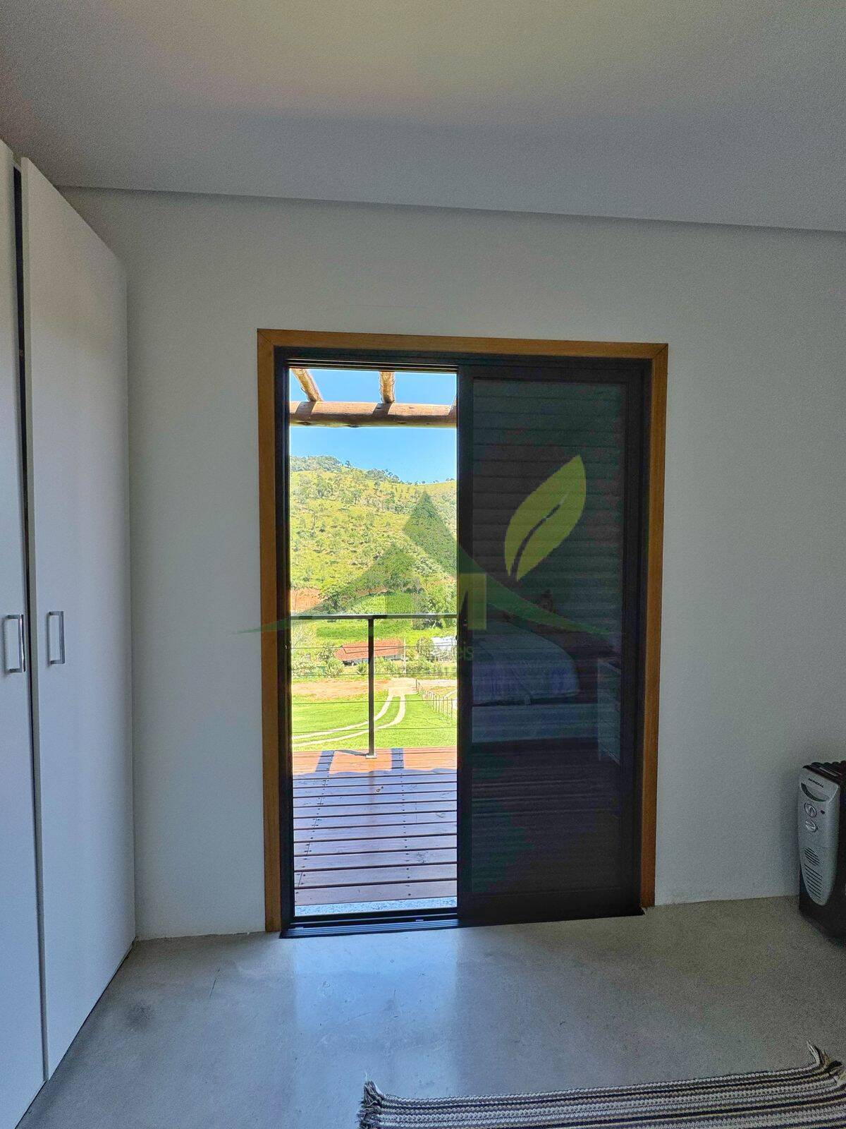 Sítio, 3 quartos, 1619 m² - Foto 5