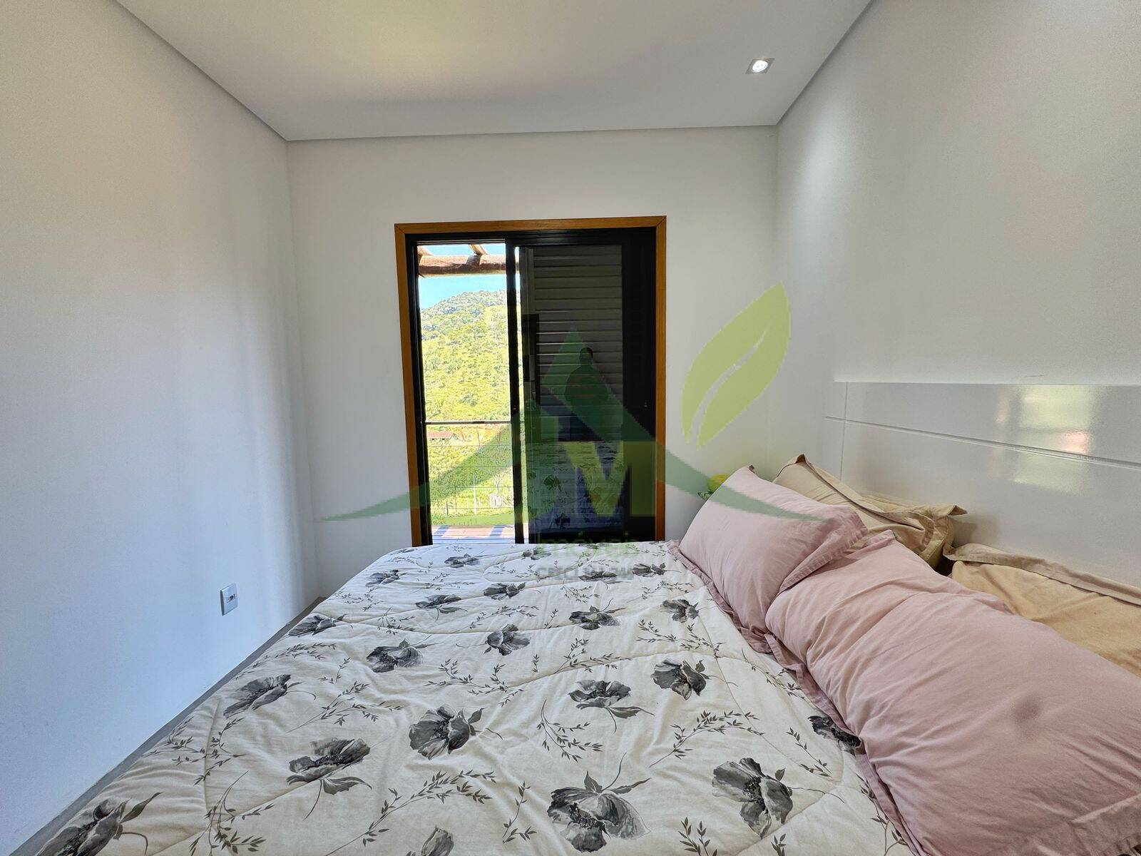 Sítio, 3 quartos, 1619 m² - Foto 9