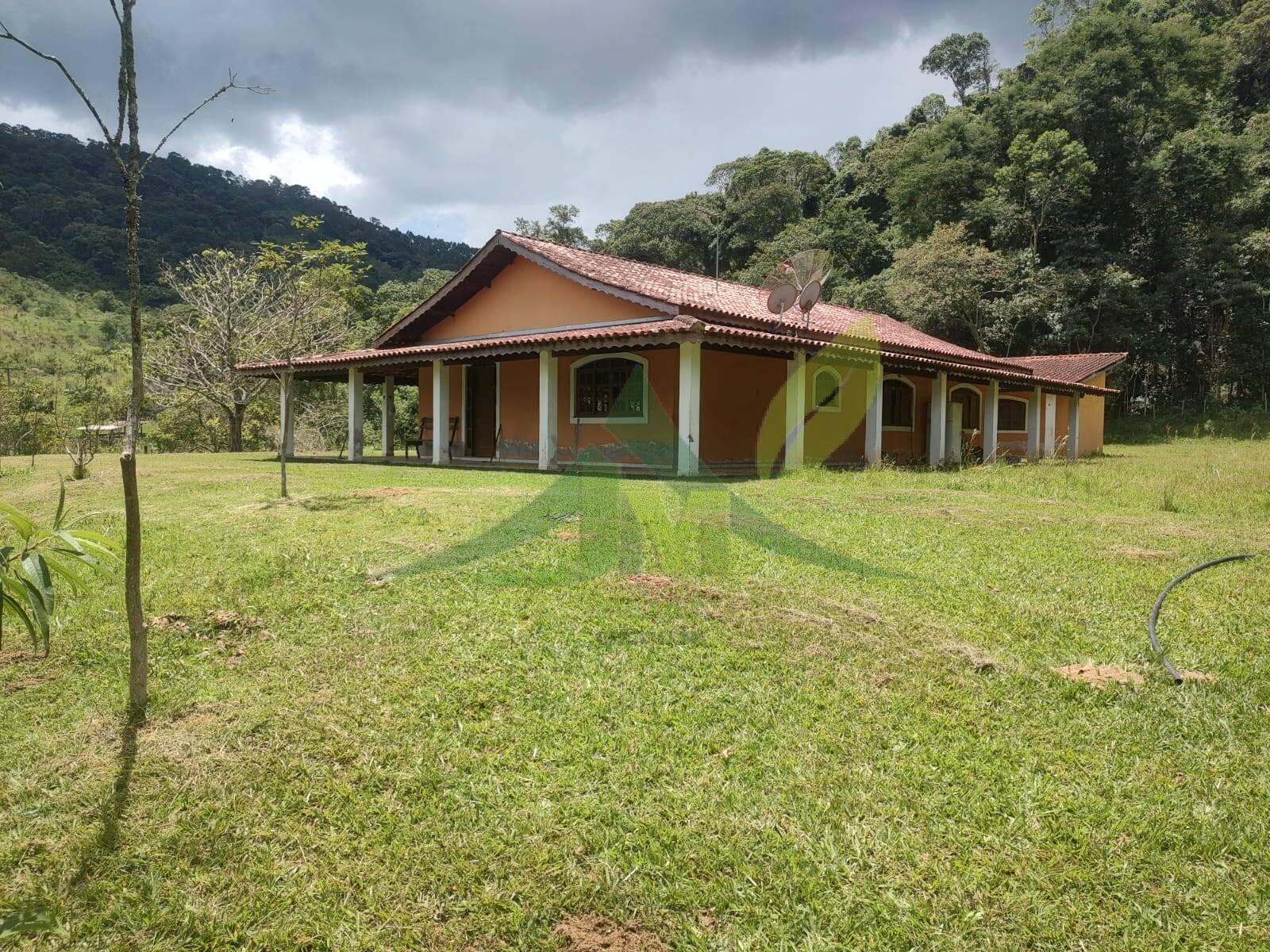Sítio, 3 quartos, 6 hectares - Foto 9