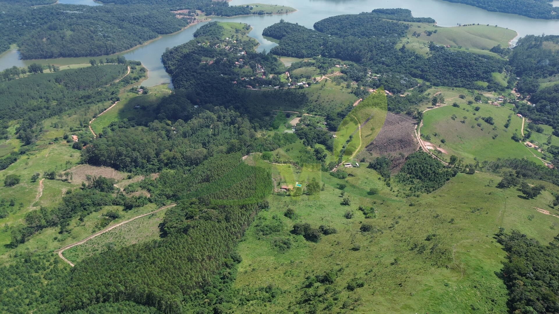 Sítio, 4 quartos, 53 hectares - Foto 2