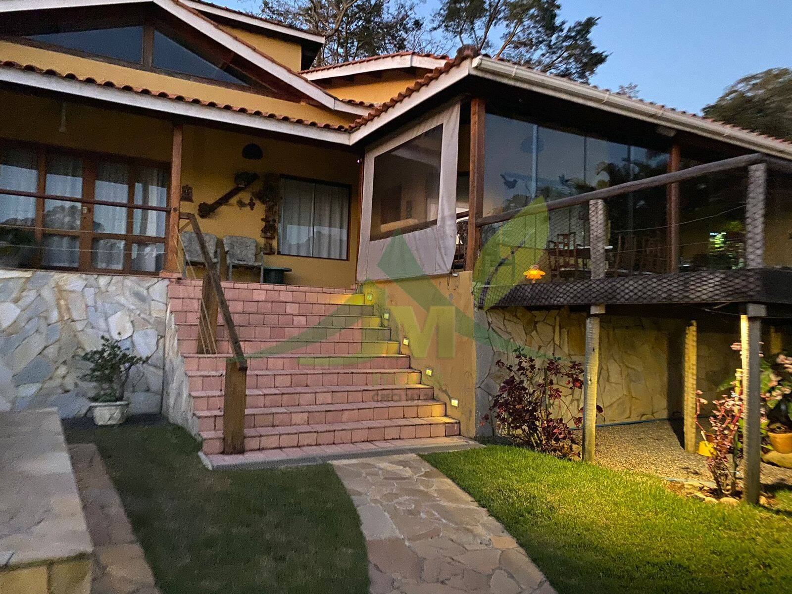 Sítio, 5 quartos, 2784 m² - Foto 2