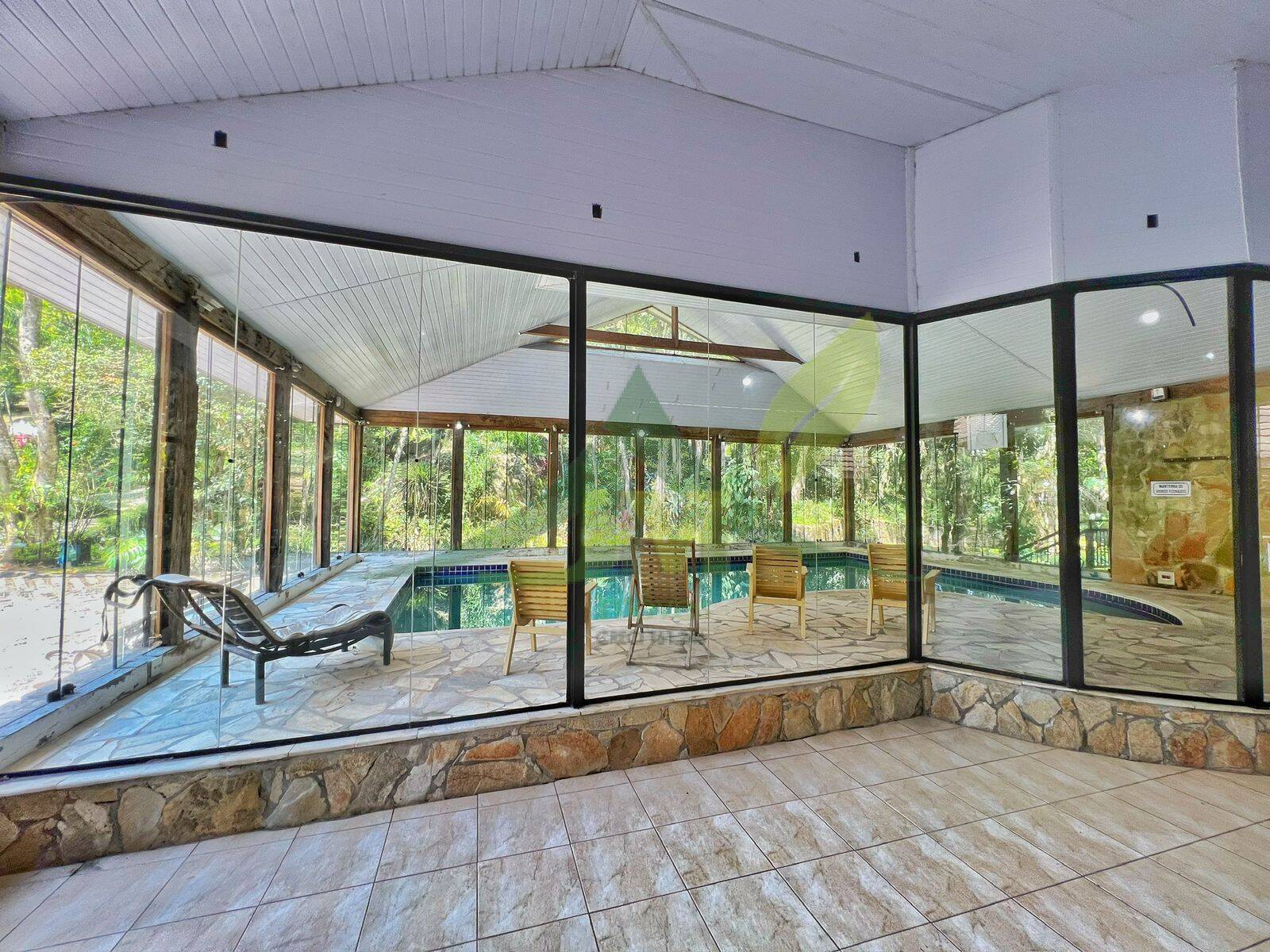 Sítio, 13 quartos, 5 hectares - Foto 6