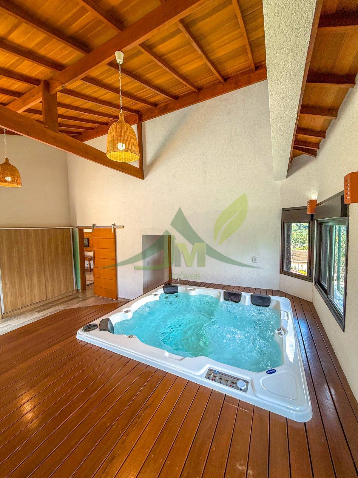 Sítio, 4 quartos, 2095 m² - Foto 2