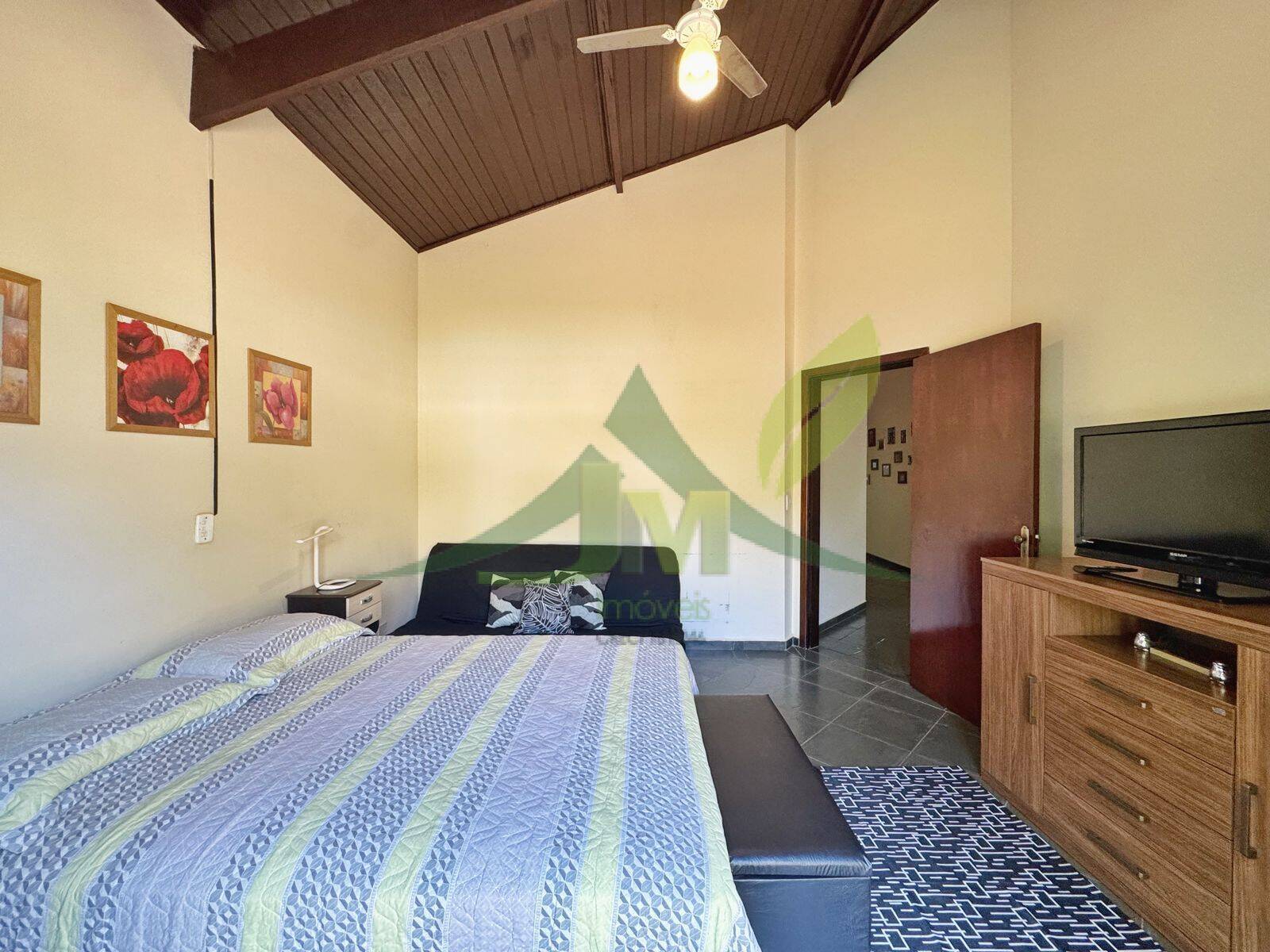 Sítio, 3 quartos, 1000 m² - Foto 2