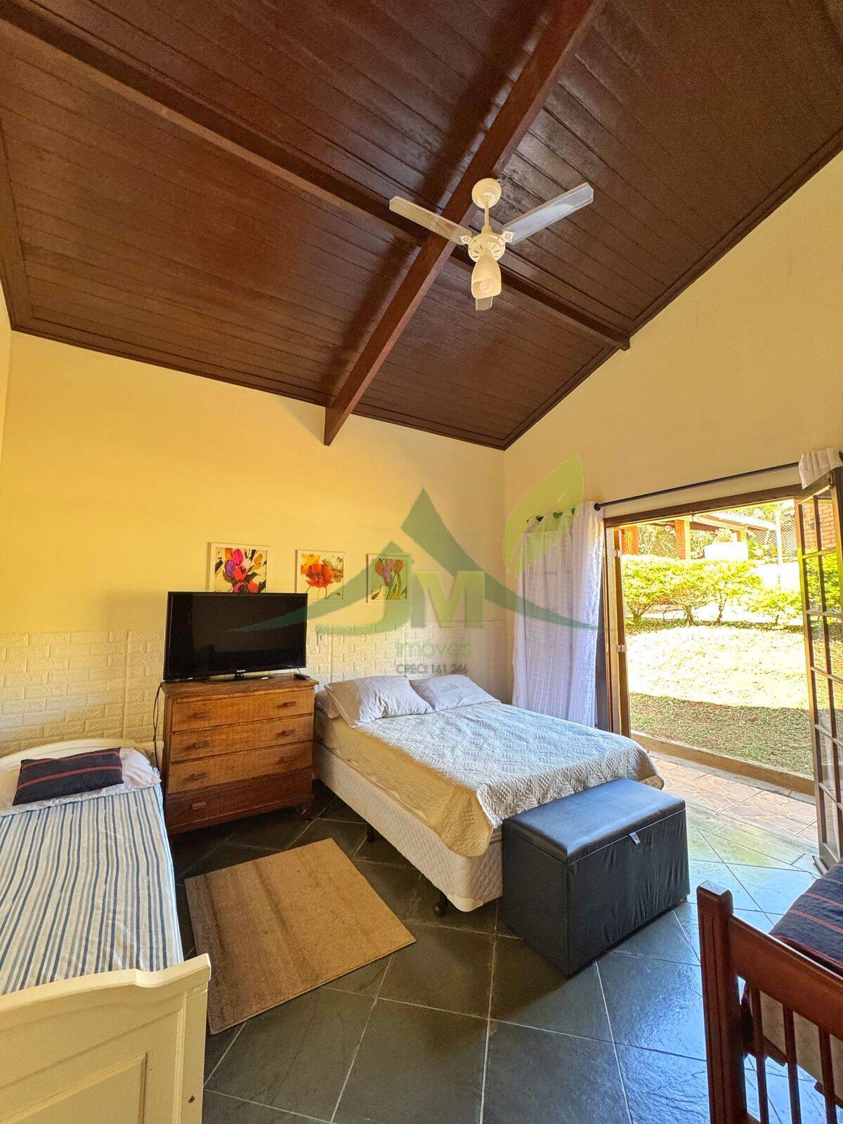Sítio, 3 quartos, 1000 m² - Foto 4