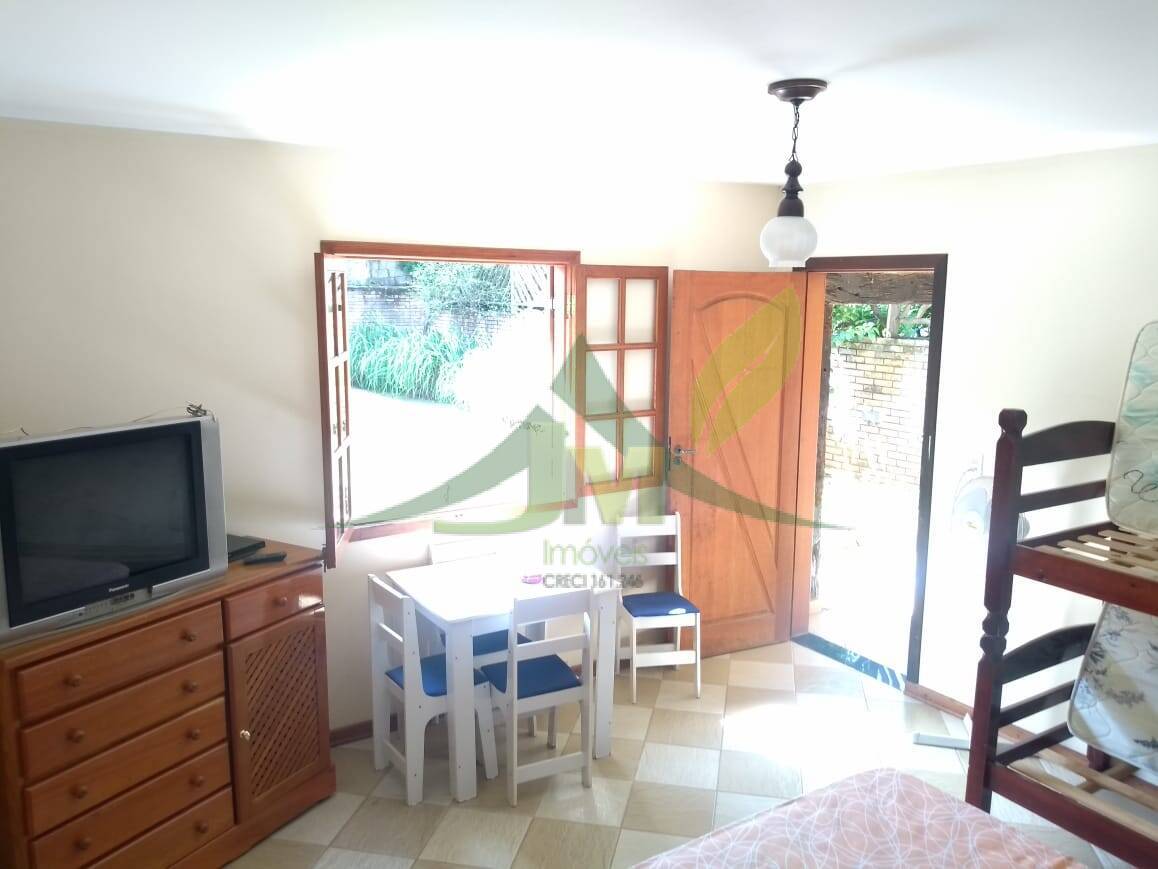 Sítio, 3 quartos, 1000 m² - Foto 7