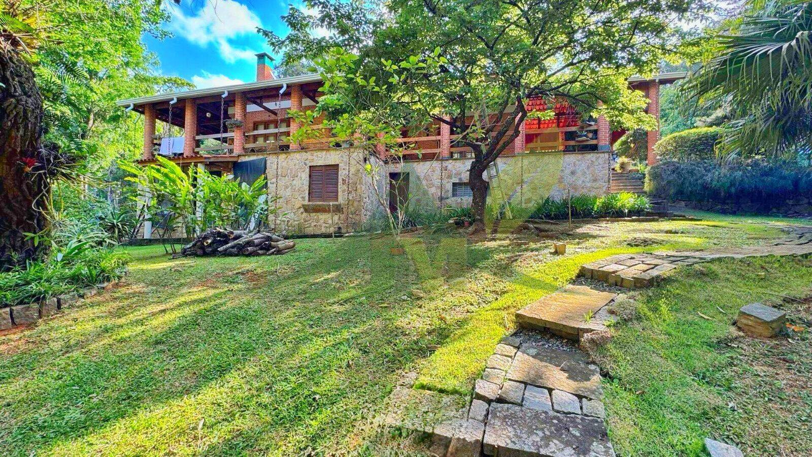 Sítio, 5 quartos, 1600 m² - Foto 3