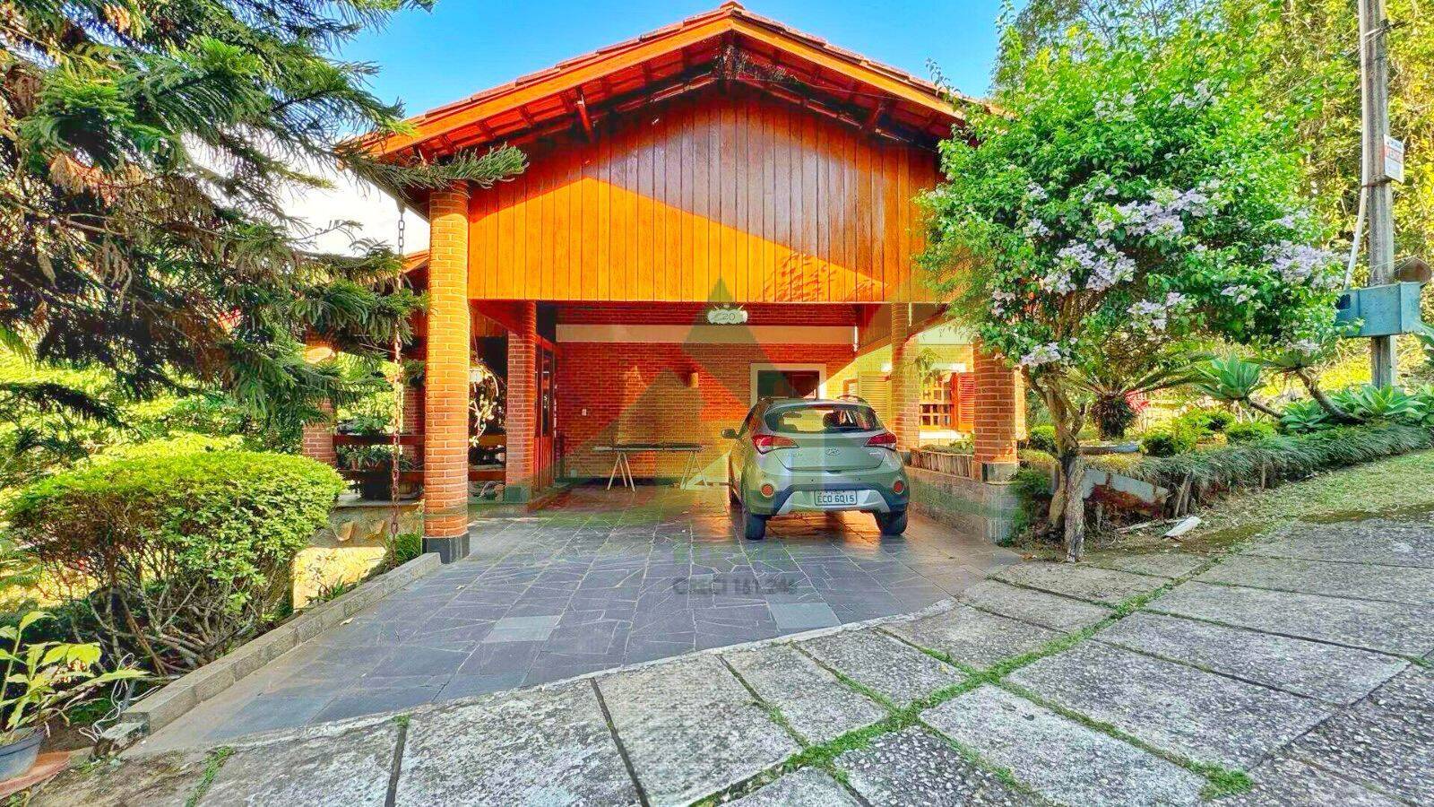Sítio, 5 quartos, 1600 m² - Foto 5