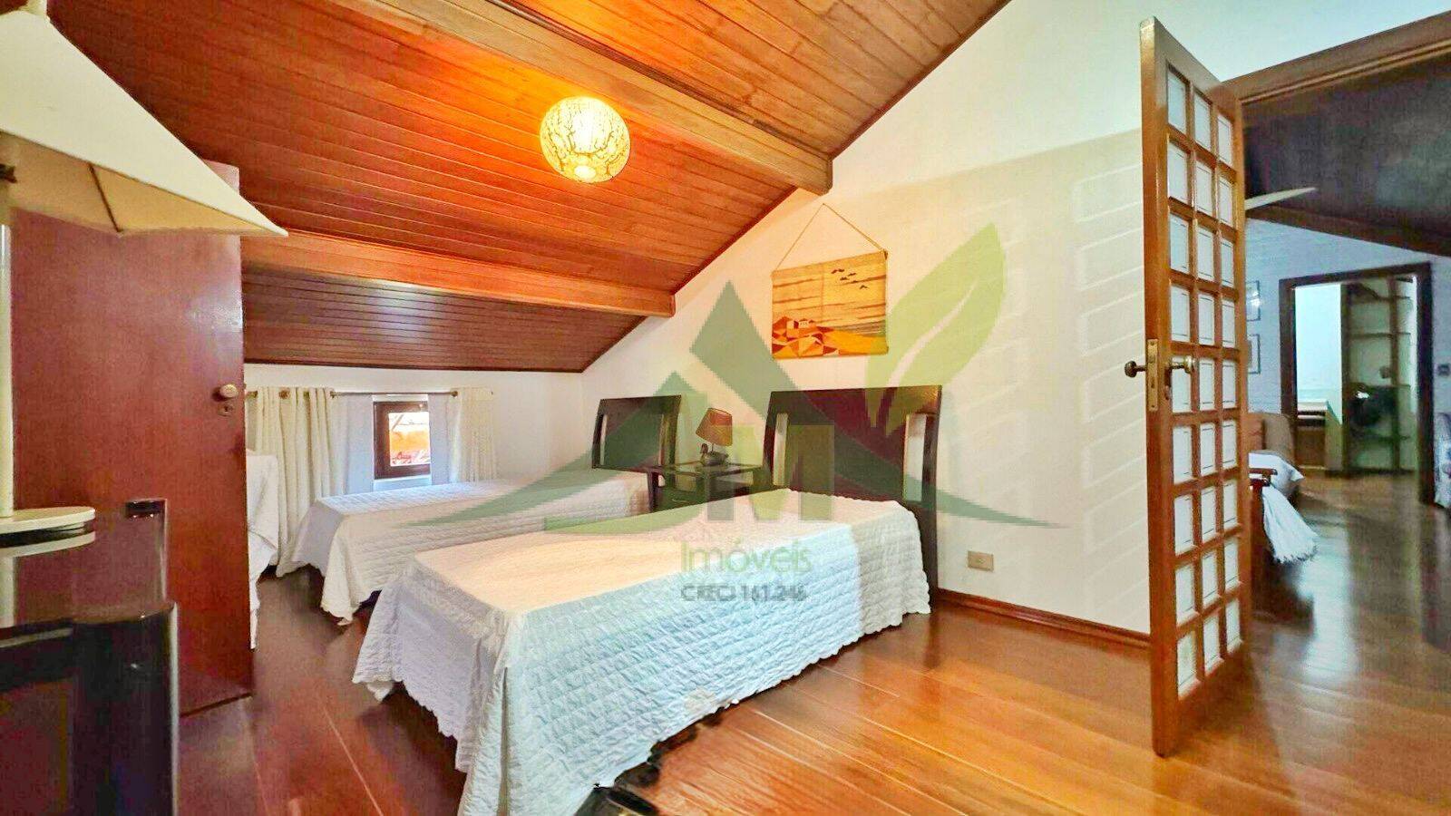 Sítio, 5 quartos, 1600 m² - Foto 6