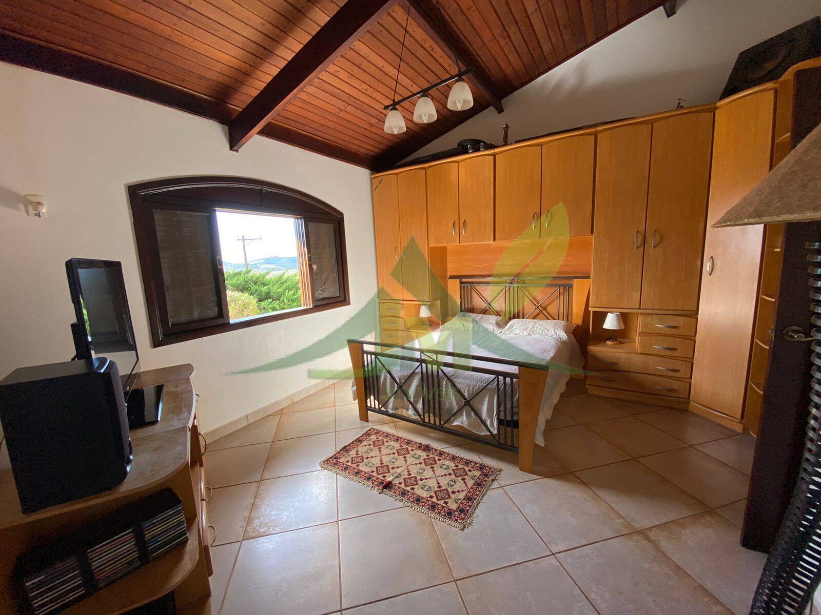 Sítio, 4 quartos, 2754 m² - Foto 27
