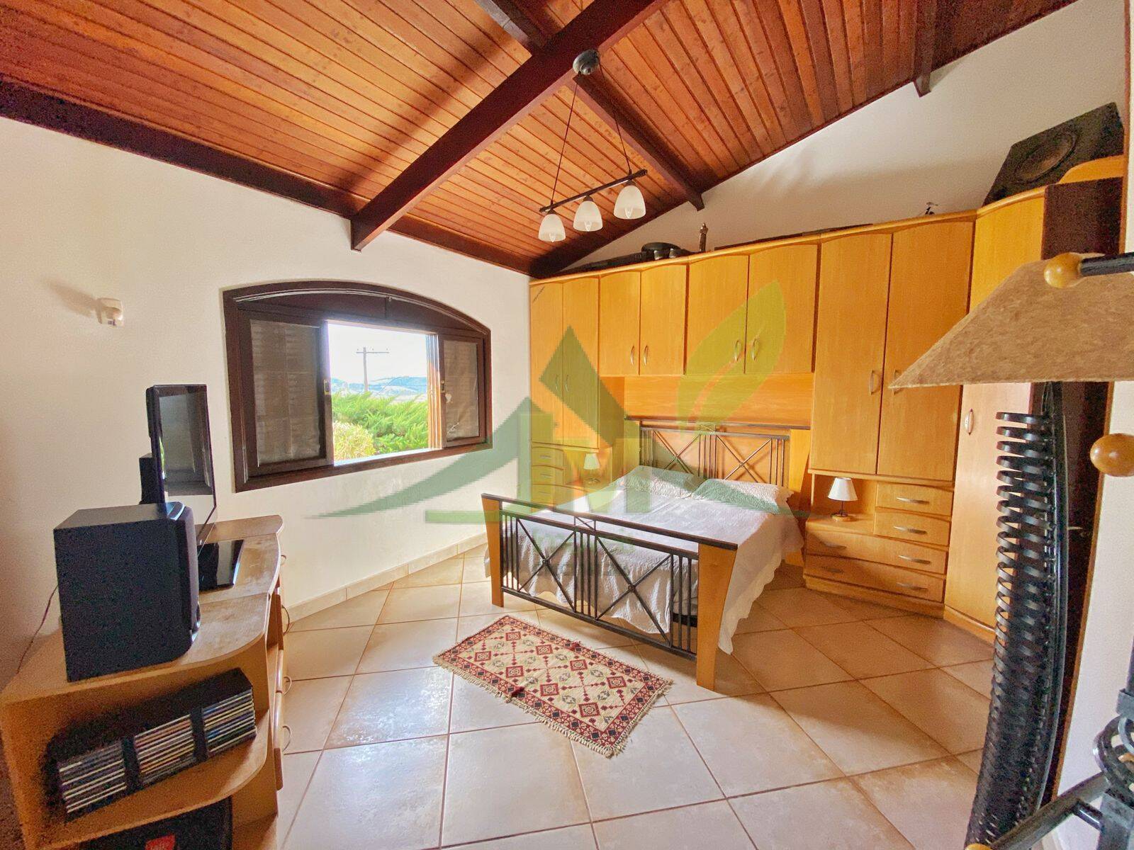 Sítio, 4 quartos, 2754 m² - Foto 25