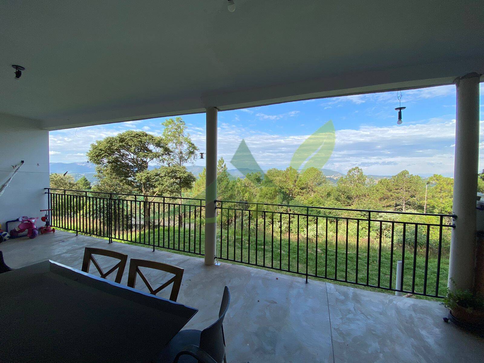 Sítio, 6 quartos, 3140 m² - Foto 1