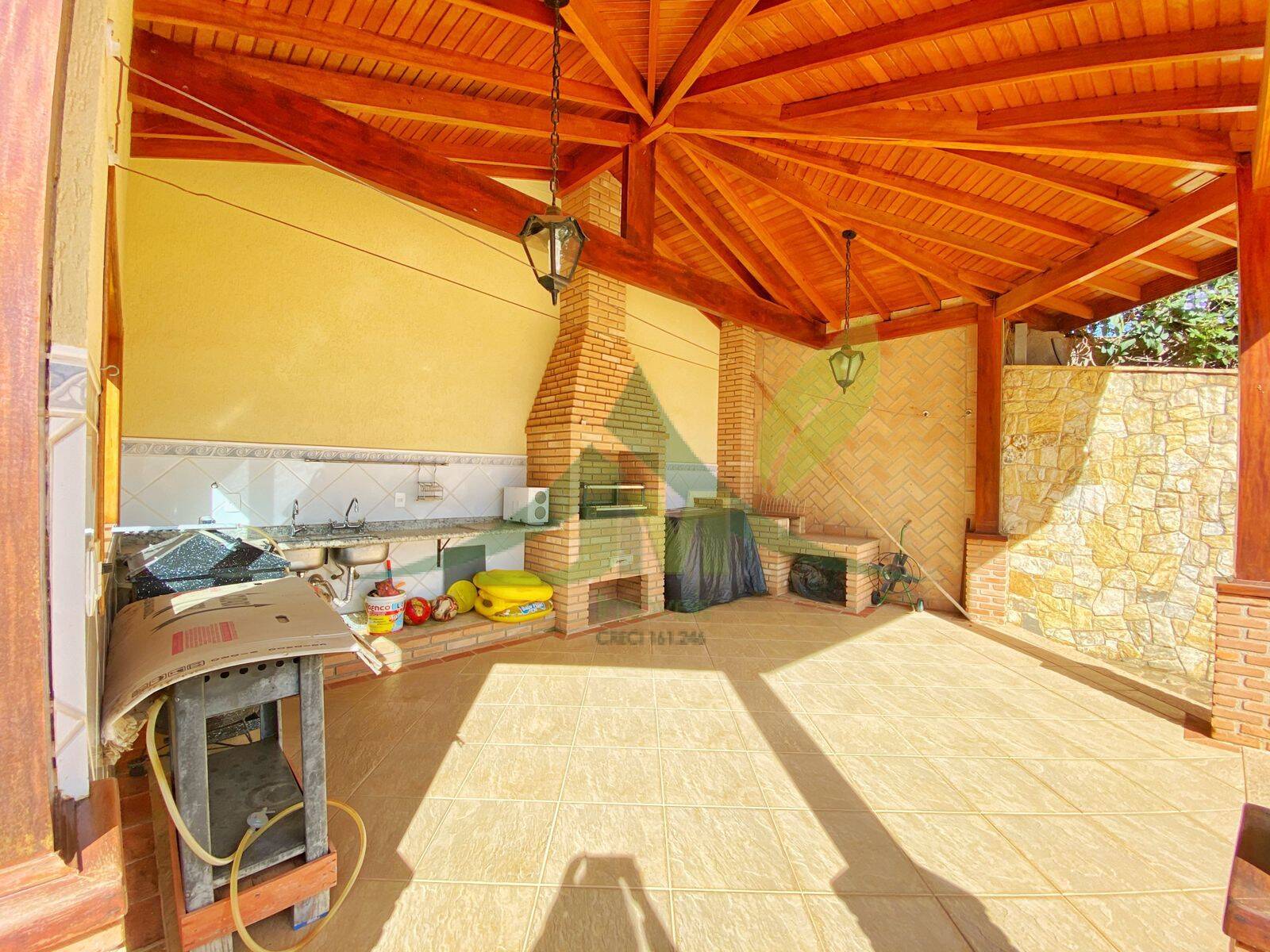Sítio, 5 quartos, 2000 m² - Foto 2